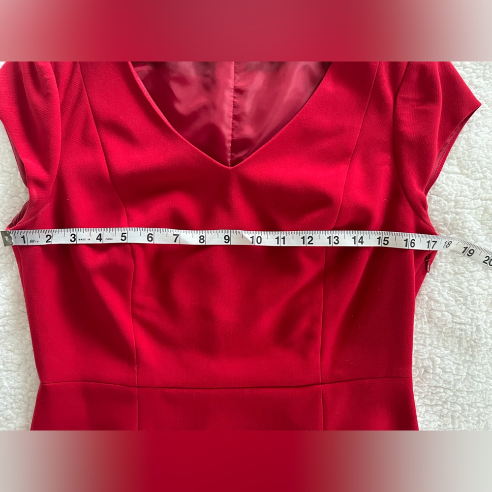The Limited Red Rich Cap Sleeve Dress MIDI Size Women’s 8 - Picture 12 of 13